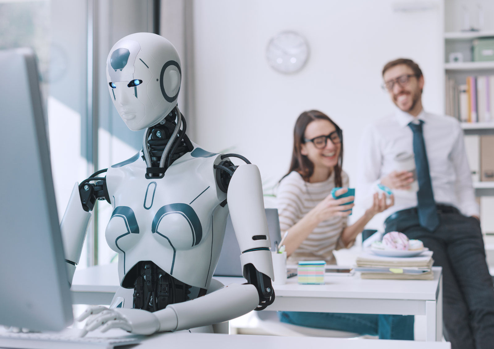 How to Use AI to Automate Customer Service Without Losing the Human Touch